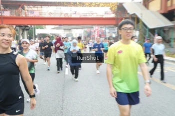 Runner Photo 4587448