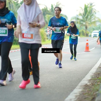 Runner Photo 4587455
