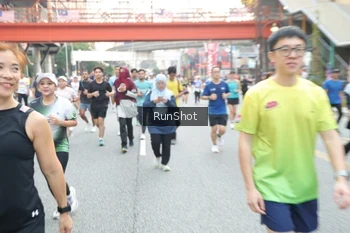 Runner Photo 4587470
