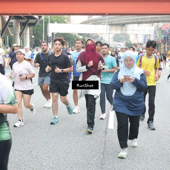 Runner Photo 4587480
