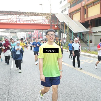 Runner Photo 4587494