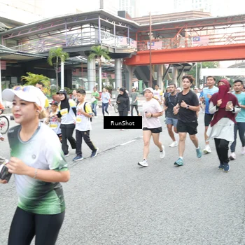 Runner Photo 4587501