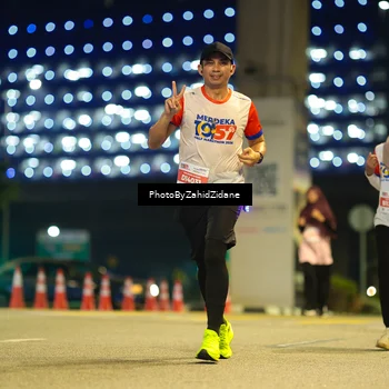 Runner Photo 4587508