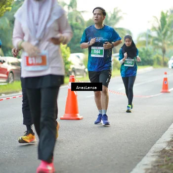 Runner Photo 4587513