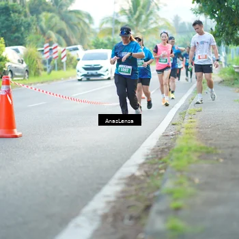 Runner Photo 4587525