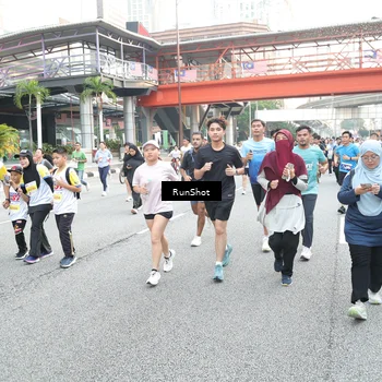 Runner Photo 4587530