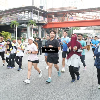 Runner Photo 4587546