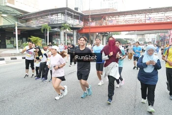 Runner Photo 4587552