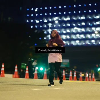 Runner Photo 4587572