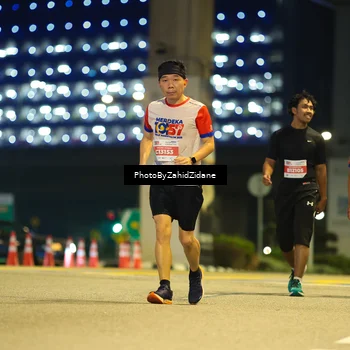 Runner Photo 4587579