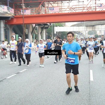 Runner Photo 4587604