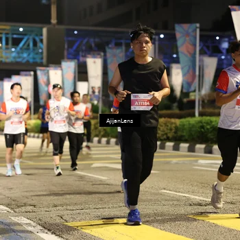 Runner Photo 4587635