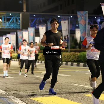 Runner Photo 4587645