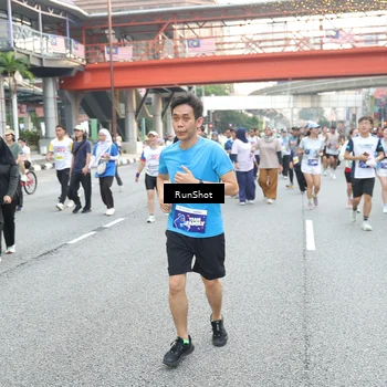 Runner Photo 4587650