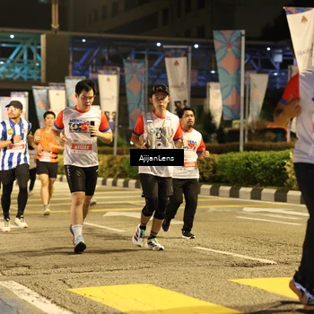 Runner Photo 4587675