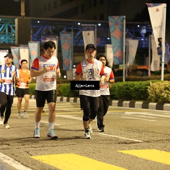 Runner Photo 4587689