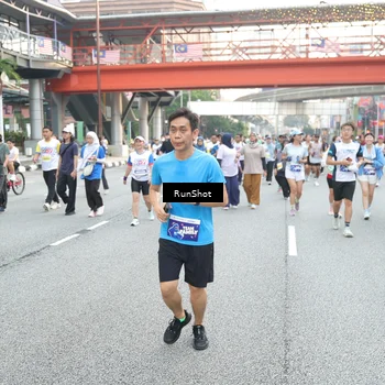 Runner Photo 4587701