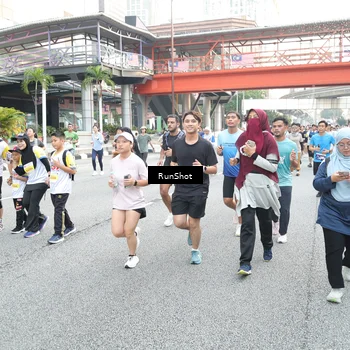 Runner Photo 4587758