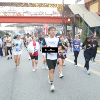 Runner Photo 4587773