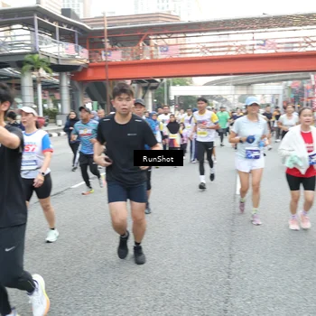 Runner Photo 4587803