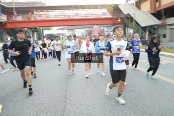 Runner Photo 4587811