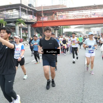 Runner Photo 4587849