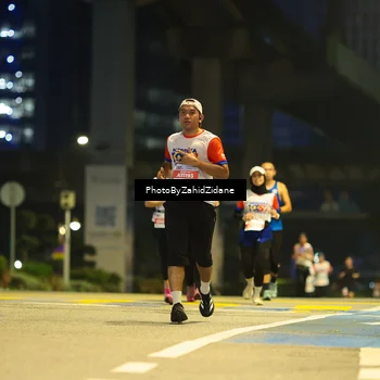 Runner Photo 4587874