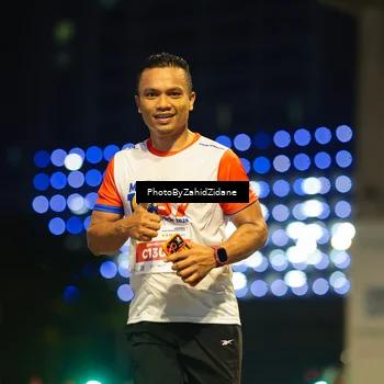 Runner Photo 4587885