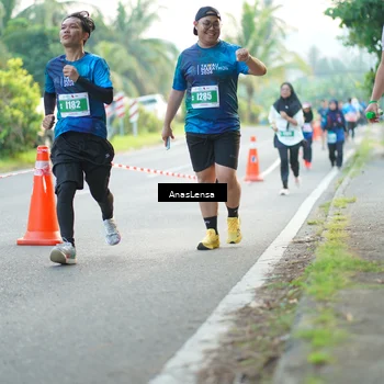 Runner Photo 4587896