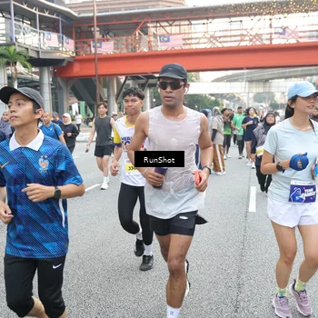 Runner Photo 4587902