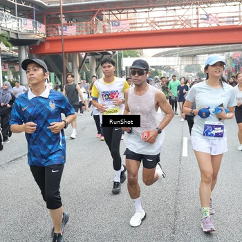 Runner Photo 4587925