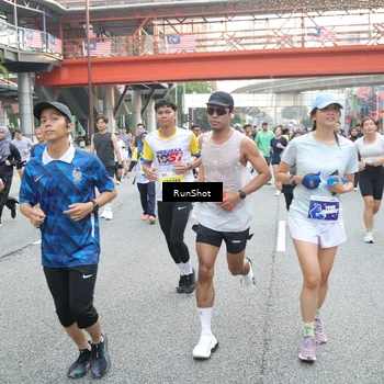Runner Photo 4587933