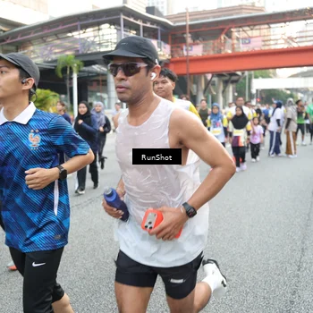 Runner Photo 4587937