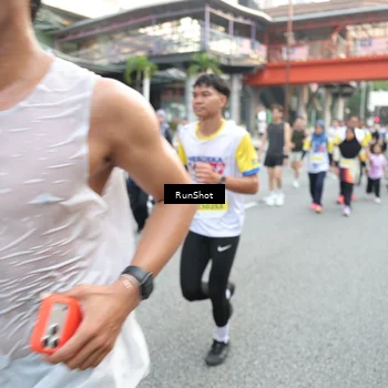 Runner Photo 4587938