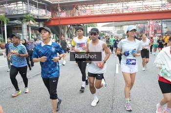 Runner Photo 4587943