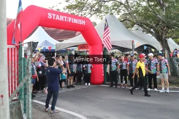 Runner Photo 4587972