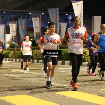 Runner Photo 4587975