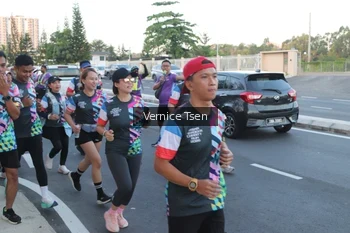 Runner Photo 4587978
