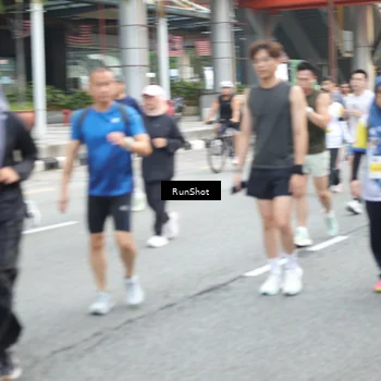 Runner Photo 4587981