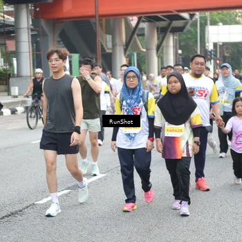 Runner Photo 4587992
