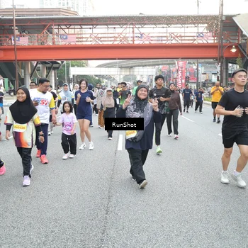 Runner Photo 4588115
