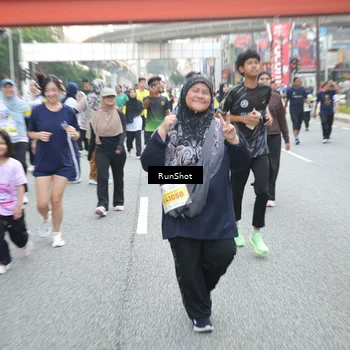 Runner Photo 4588147