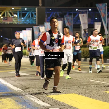 Runner Photo 4588216