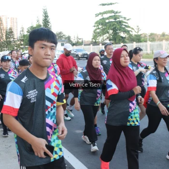 Runner Photo 4588241