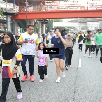 Runner Photo 4588253
