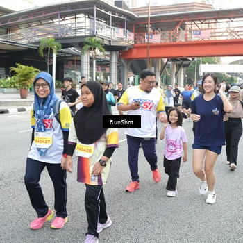Runner Photo 4588312