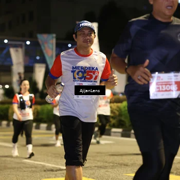 Runner Photo 4588325