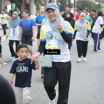 Runner Photo 4588499