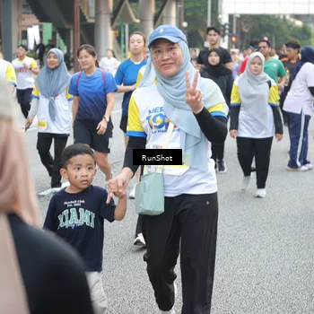 Runner Photo 4588515