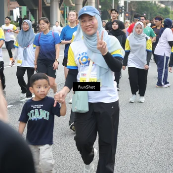 Runner Photo 4588524